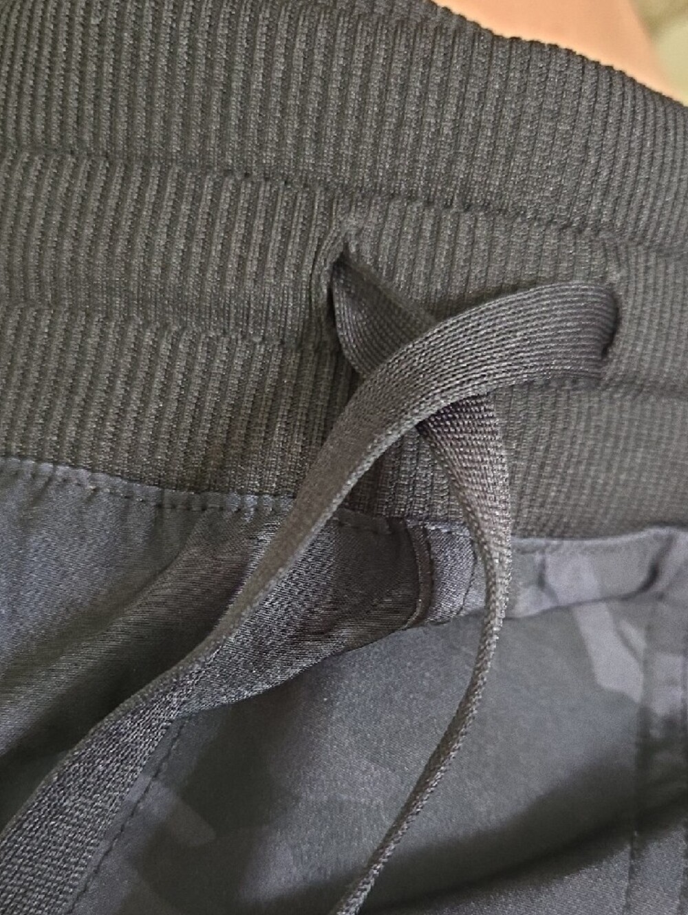 RBX Black Camo Jogger Capri Sz. M - Picture 5 of 5